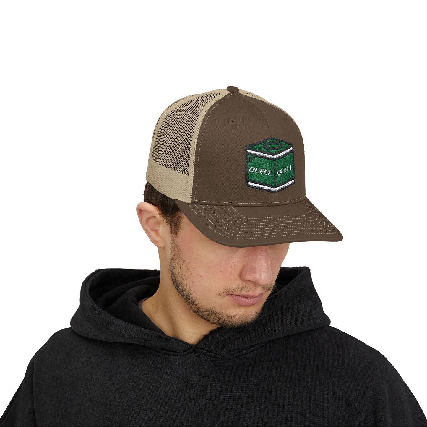 CHALK EMBROIDERED TRUCKER HAT
