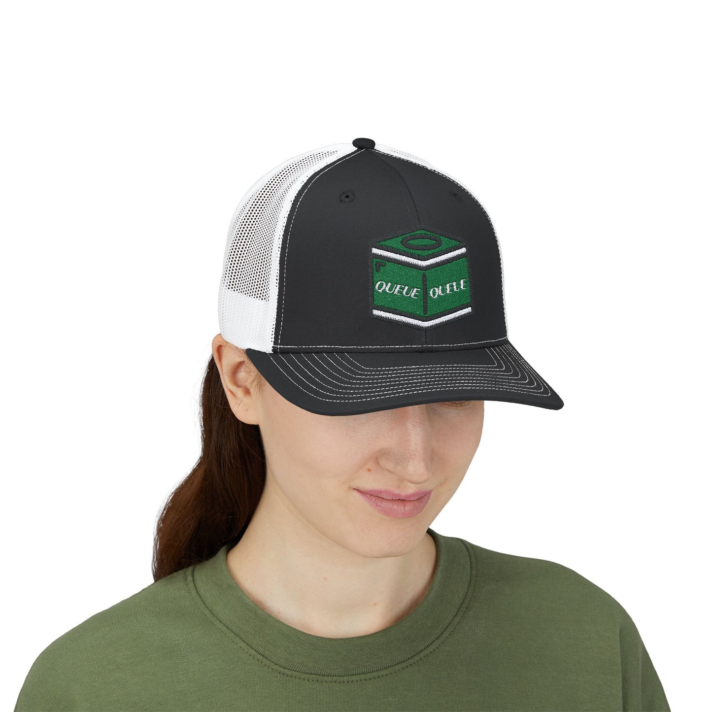 CHALK EMBROIDERED TRUCKER HAT